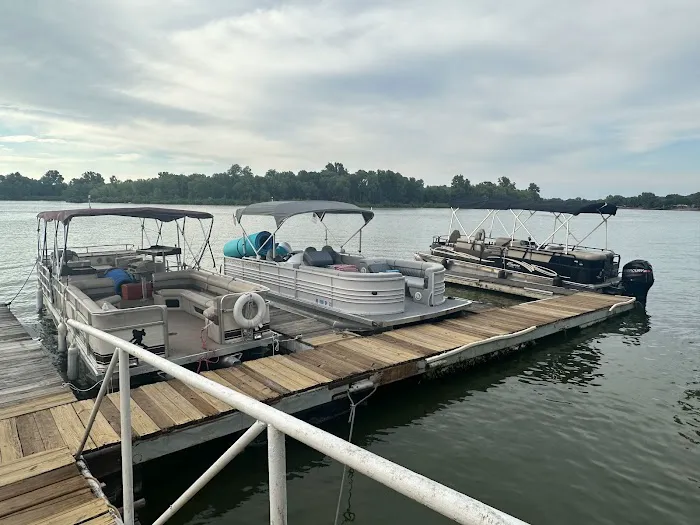 Lakeshore Bliss Resort Picture 1