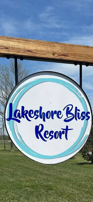 Lakeshore Bliss Resort Picture 8