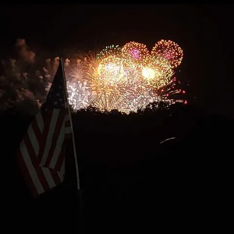 Lakeshore Bliss Resort Picture 9