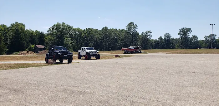 Dent County Commons Picture 4