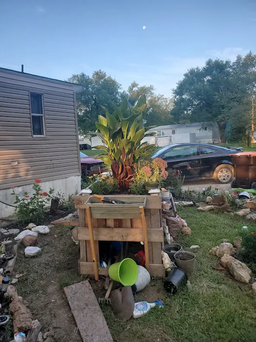 Oakwood Estates Picture 3