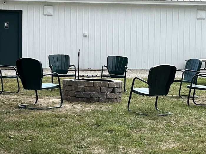 Thompson's RV Park Picture 8