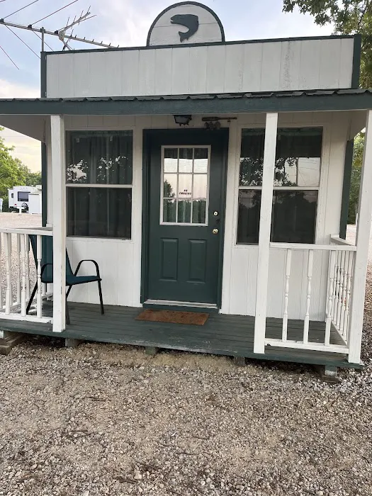 Thompson's RV Park Picture 10