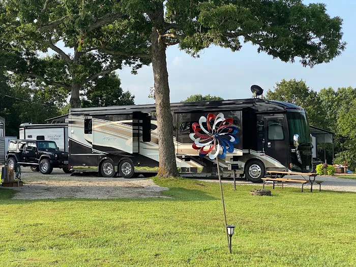 Laze T RV Park Picture 10