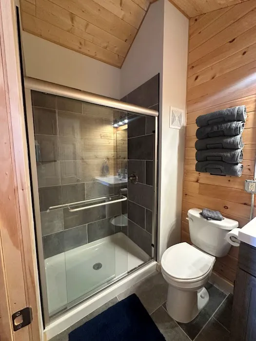 Good Time Cabins & RV Park Picture 2