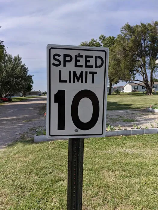 Maple Village Manufactured Home Community Picture 6