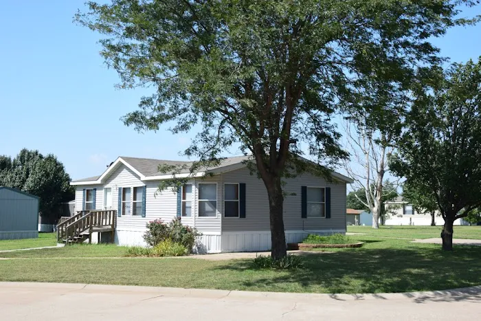 Navajo Lake Estates Manufactured Home Community Picture 2