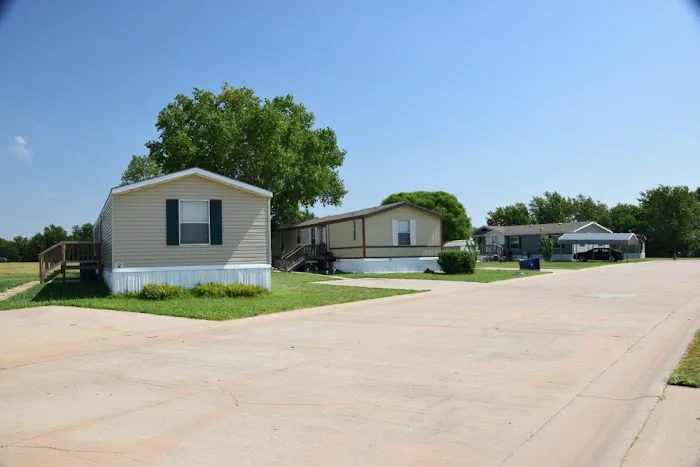 Navajo Lake Estates Manufactured Home Community Picture 10
