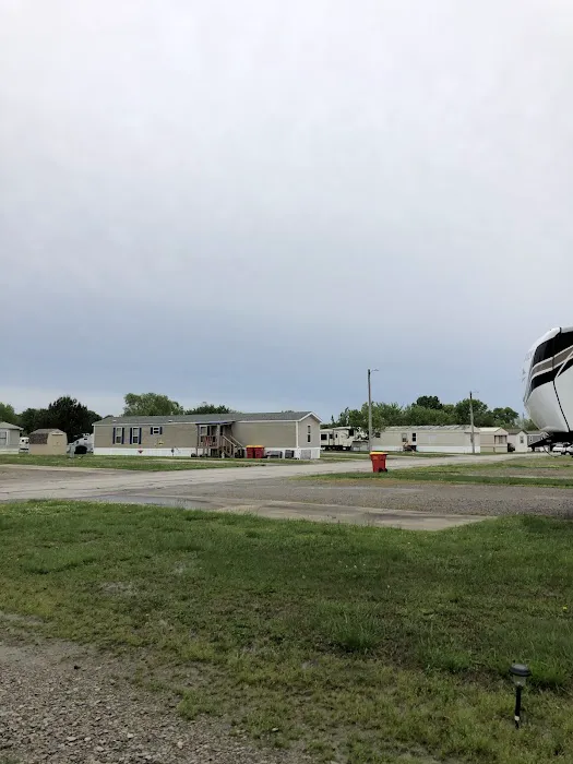 Parkview Estates & RV Community Picture 8