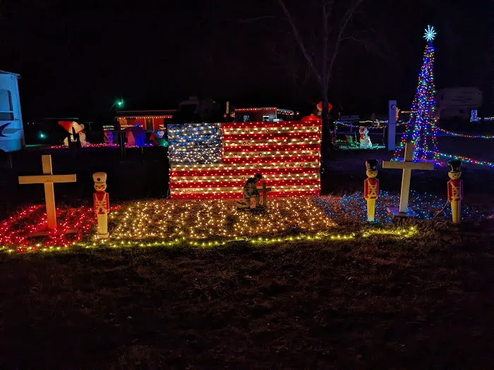 Candy Cane RV Park & Campground Picture 4