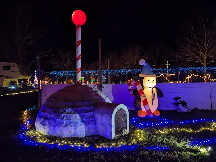 Candy Cane RV Park & Campground Picture 8