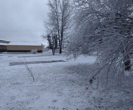 Pioneer Village Mobile Park