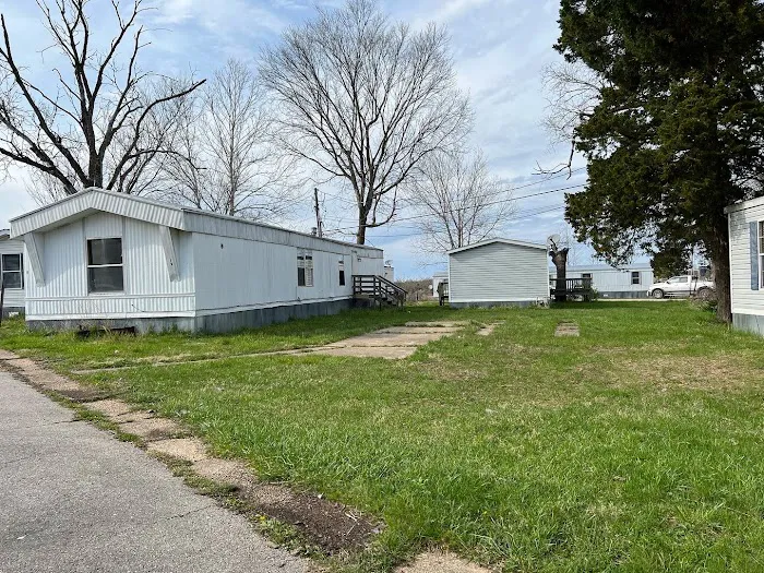 Oakwood Village mobile home community By Homecrafters Picture 6