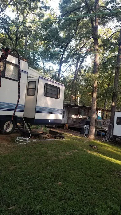 Goody's Resort Picture 8