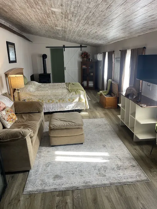 Ozark crossing Rv park and cabin Picture 3