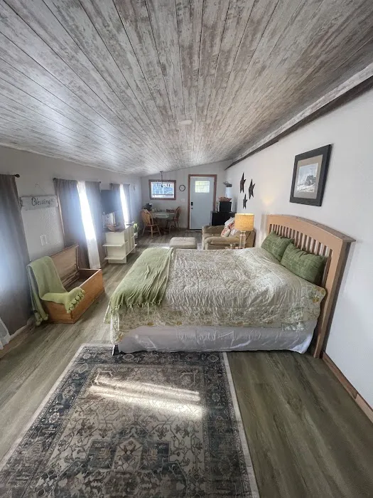 Ozark crossing Rv park and cabin Picture 9