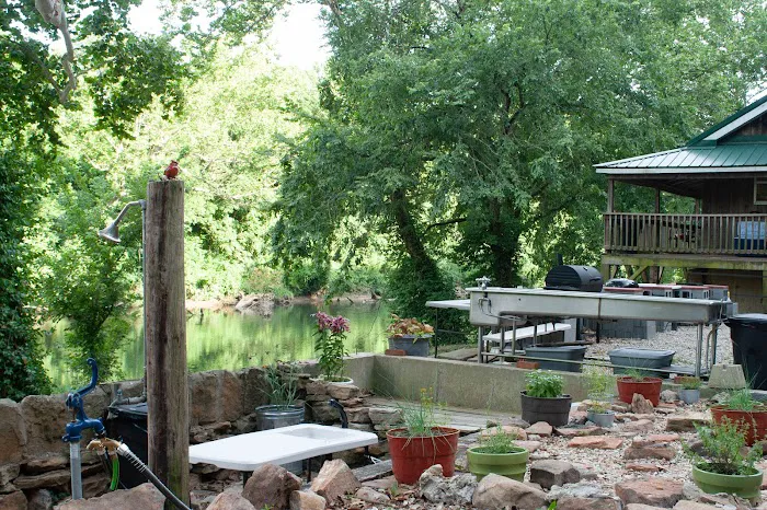 Cedar Mere Riverside Picture 4