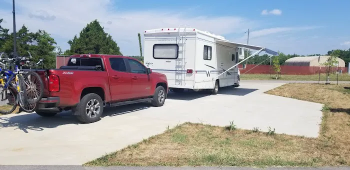 Fort Leonard Wood MWR RV Park Picture 2