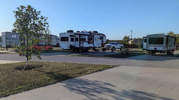 Fort Leonard Wood MWR RV Park Picture 1