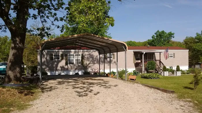 Hickory Hills Mobile Home Park Picture 2