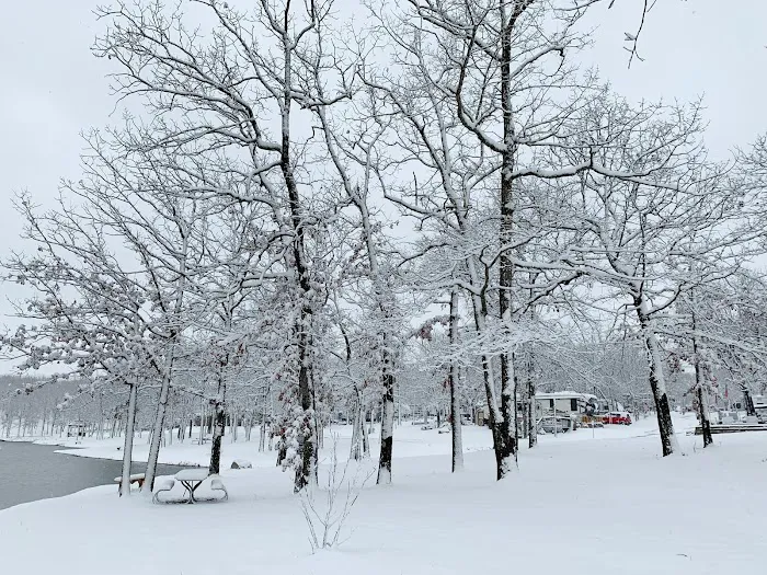 Meramec Valley Campground & RV Park Picture 10