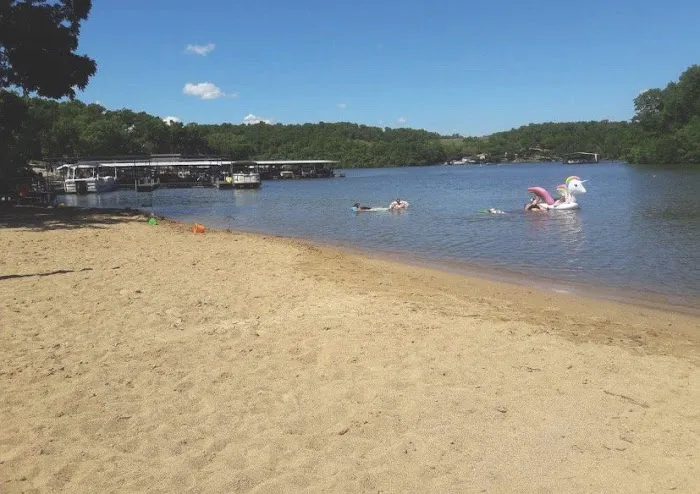 Harbor Sands RV Resort Picture 2