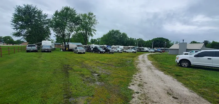 Sidetrack RV Park Picture 7