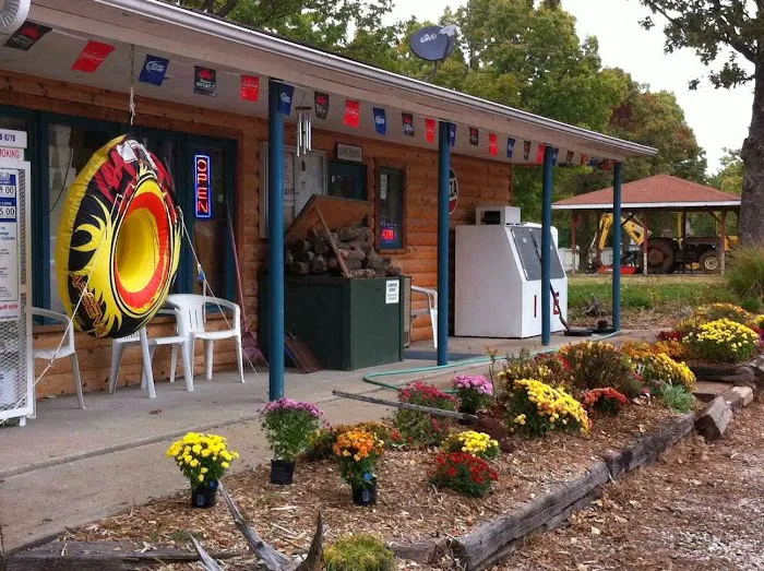 Truman Lake Resort RV Park Picture 4