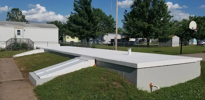 Country Aire Mobile Home Park Picture 7