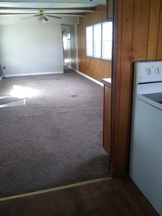 Sycamore Trailor Court Picture 2