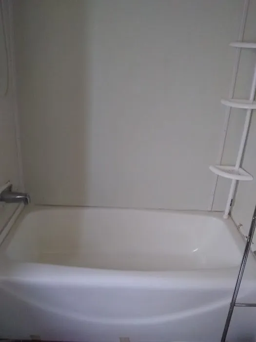 Sycamore Trailor Court Picture 9