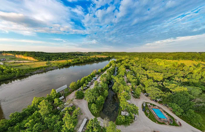 Ozarks Landing RV Resort Picture 4