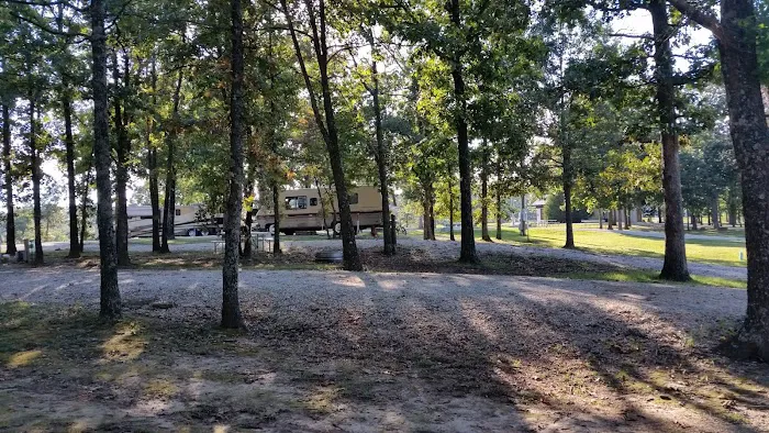 Laurie RV Park & Storage Picture 2