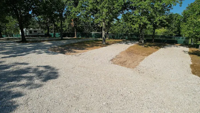 Loto Rv Park Picture 5