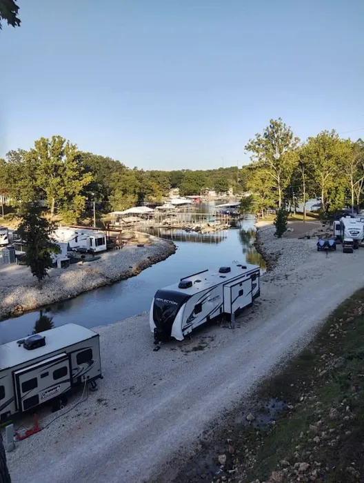 2Beaches RV Resort Picture 3