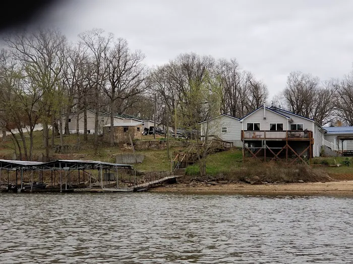 Kolb's LakeSide Resort Picture 2