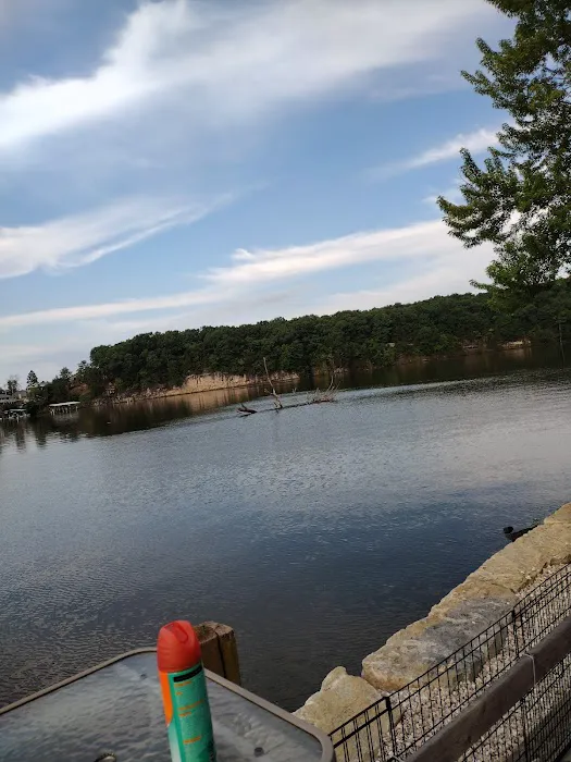 Kolb's LakeSide Resort Picture 1