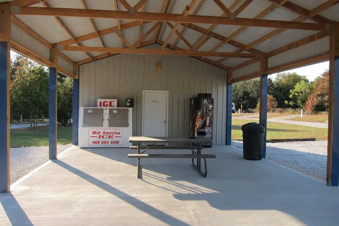 Fisherman's Roost Storage & RV Park Picture 1