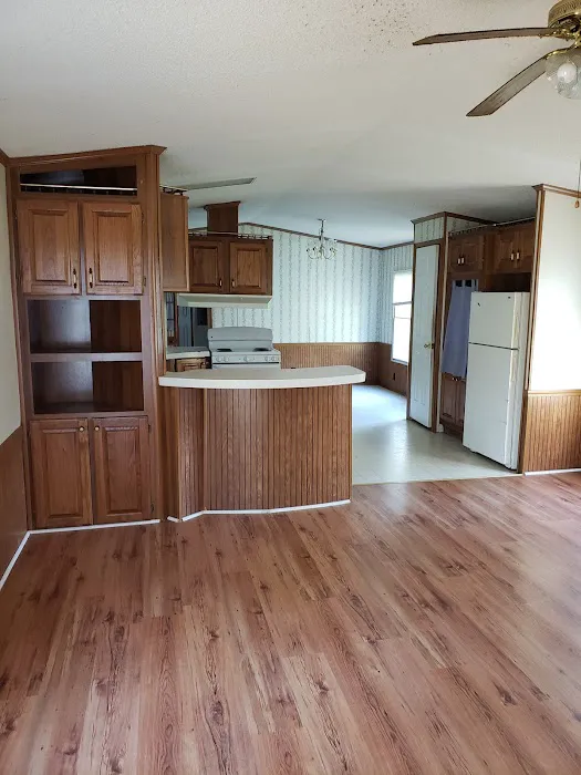 Villa Nevada Mobile Home Park Picture 2