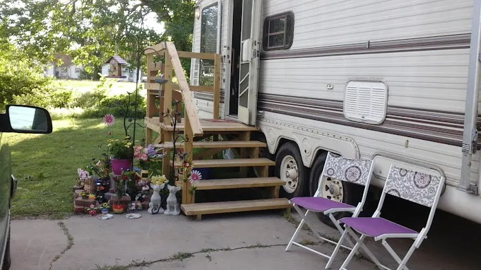 Flamingo Flats Mobile Home & RV Park Picture 10