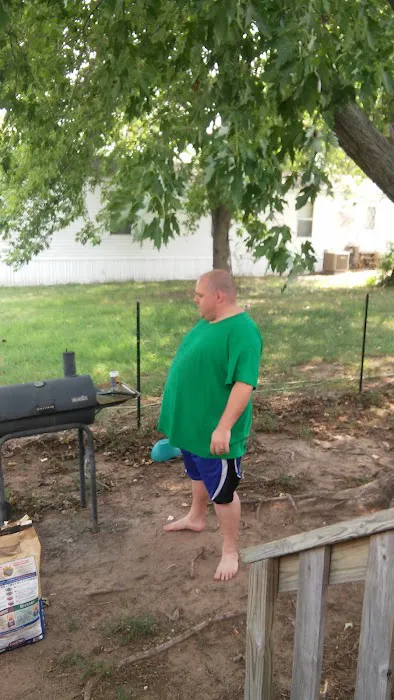 Town & Country Village Mobile Home Park Picture 1