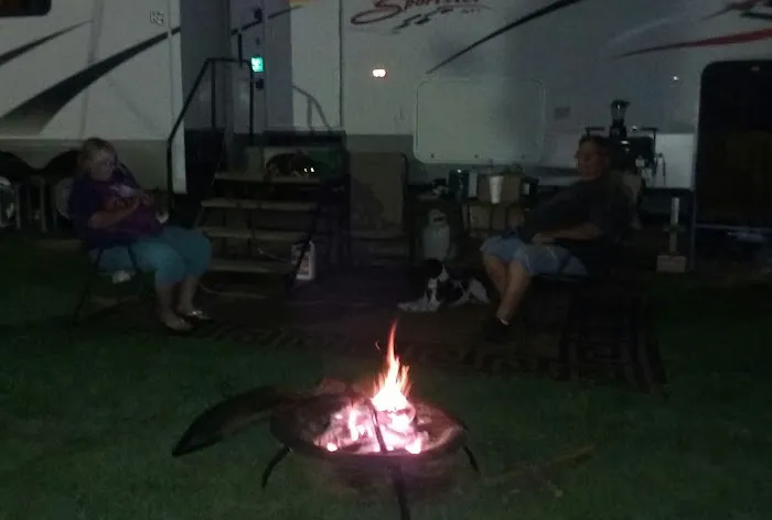 Melody Acres Rv Park Picture 10