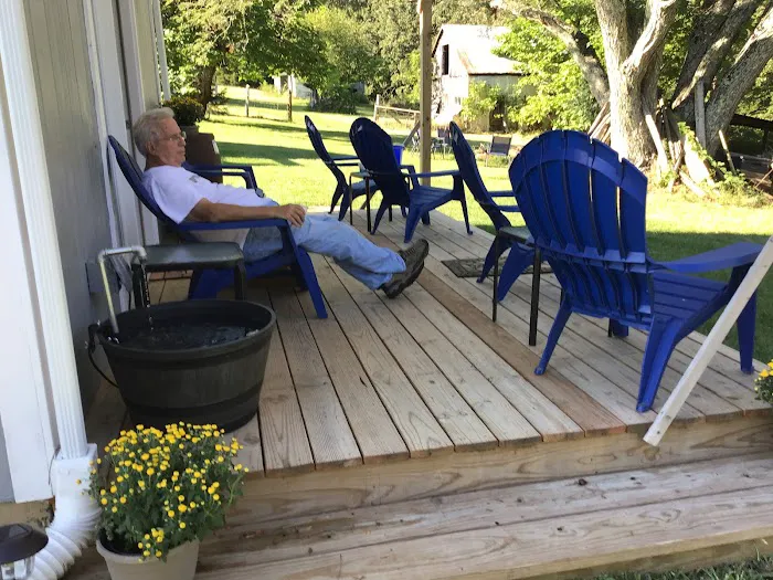 Rock Island Trail Retreat Picture 5