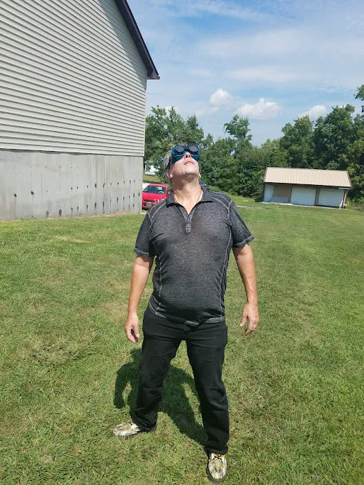 Paradise Trailer Court Picture 9