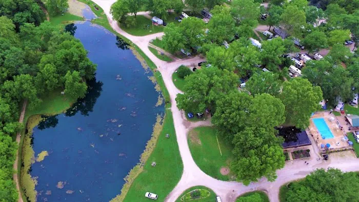 Pin Oak RV Resort By RJourney Picture 8