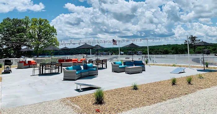 Coconuts RV Resort Picture 2