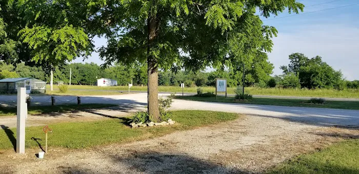 Clear Creek RV Park and Storage Center Picture 5