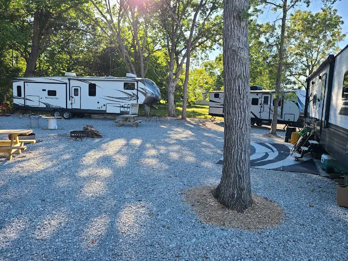 Excalibur Rv Park Picture 3