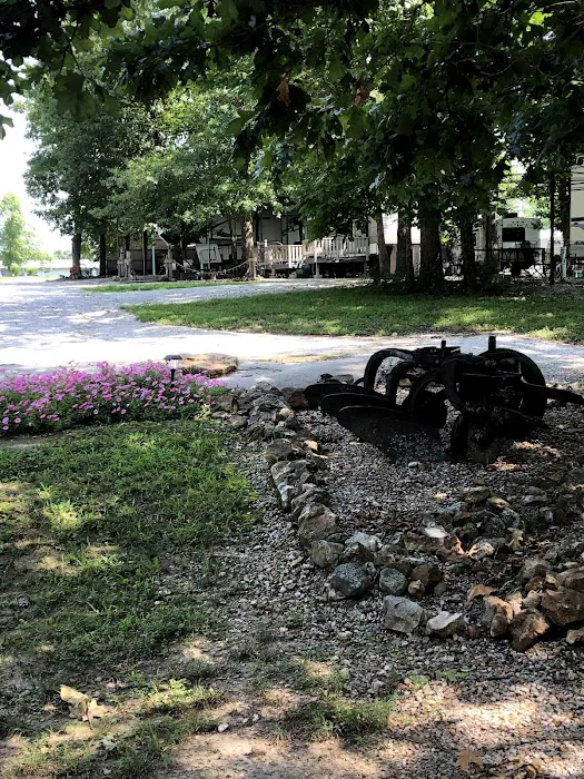 Mill Springs RV Resort Picture 5