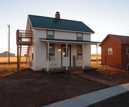 Lighthouse Landing RV Park & Cabins